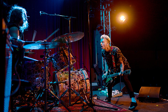 red hot riot | stephan zwickirsch karoshiphoto.com