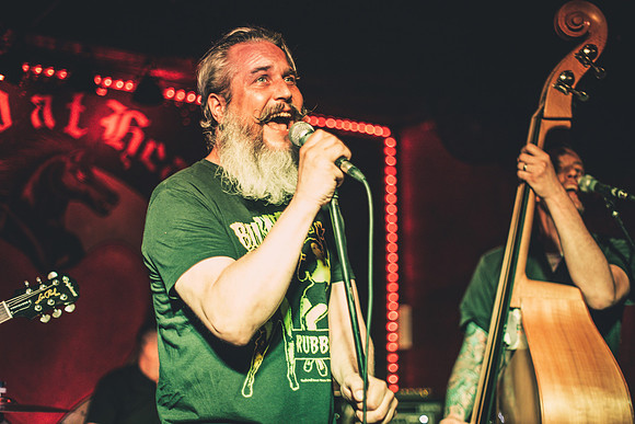 the gangnails | 2022 karoshiphoto.com by stephan zwickirsch