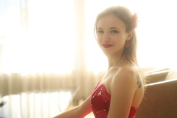 laureen holthausen | by stephan zwickirsch | karoshiphoto.com