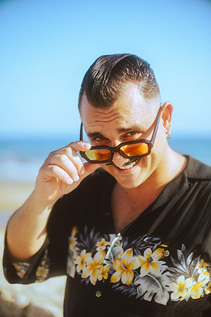 by stephan zwickirsch | karoshiphoto.com