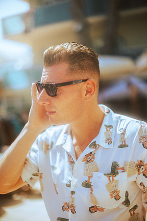 by stephan zwickirsch | karoshiphoto.com